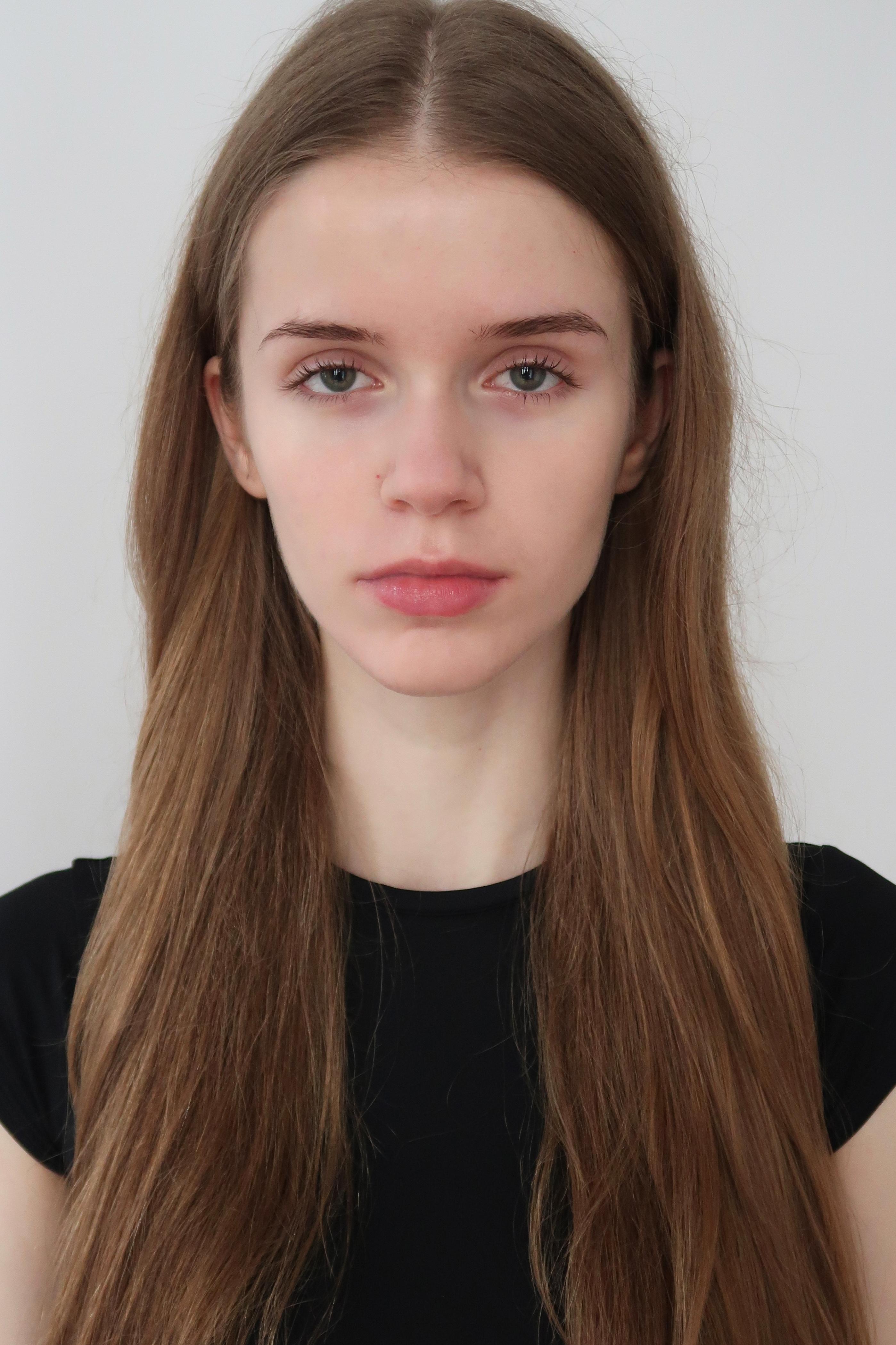 LUCIA L